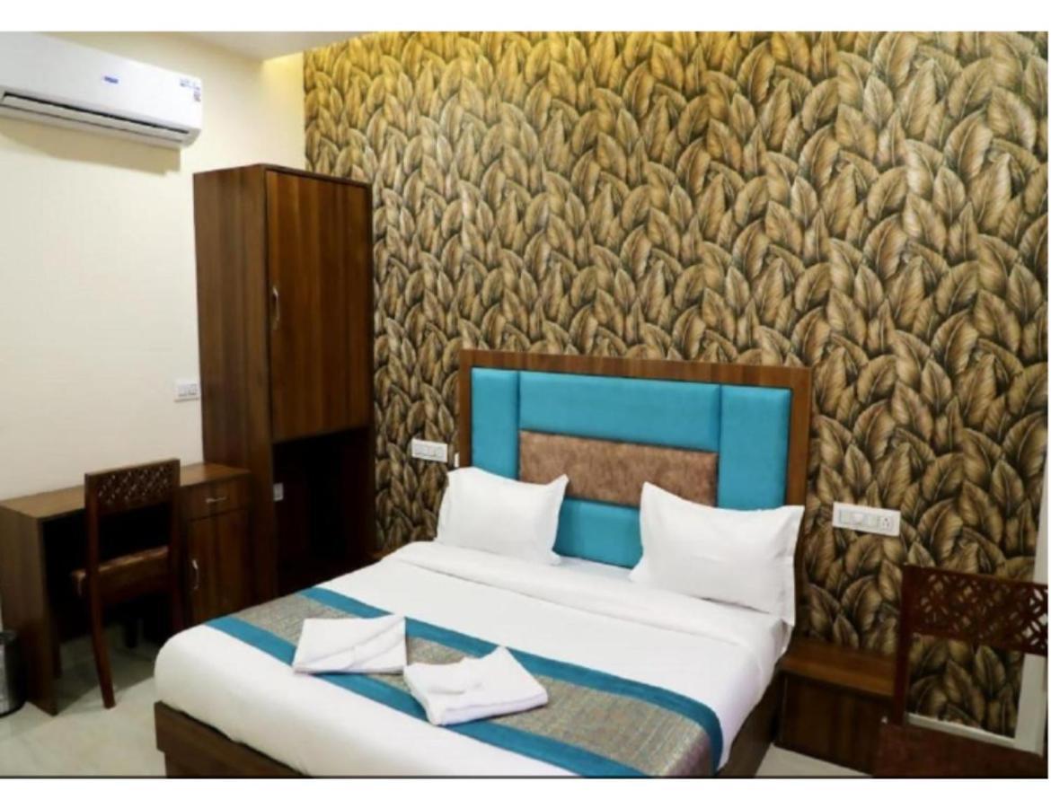 Hotel Royal Villa 2, Amritsar Exterior photo